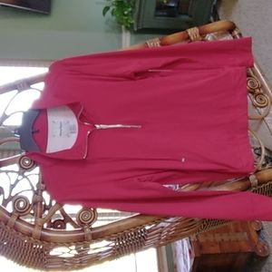 Tommy Bahama pullover with continuous pocket